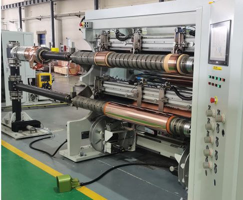 Máquina de reviravolta de corte Min. Largura do substrato 1000 mm Dimensão 2850x3900x1900 mm