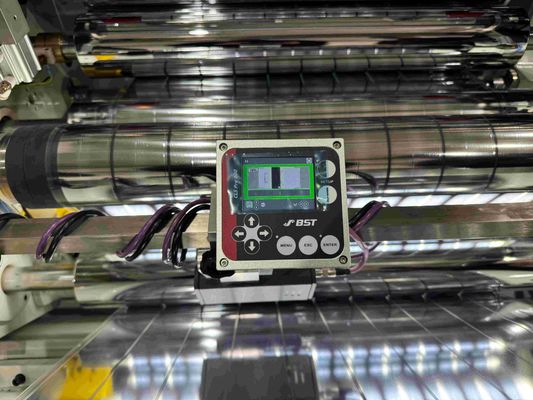 Linha de corte de substratos de PP / PE para comprimento