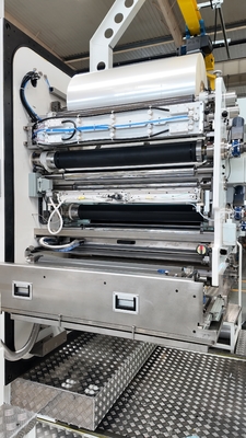 Metalização Contínua de Alumínio e Alumínio/Zinco com Metalizador a Vácuo para Capacitores